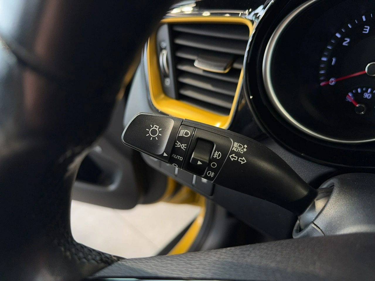 Kia XCeed - Zdjęcie 19