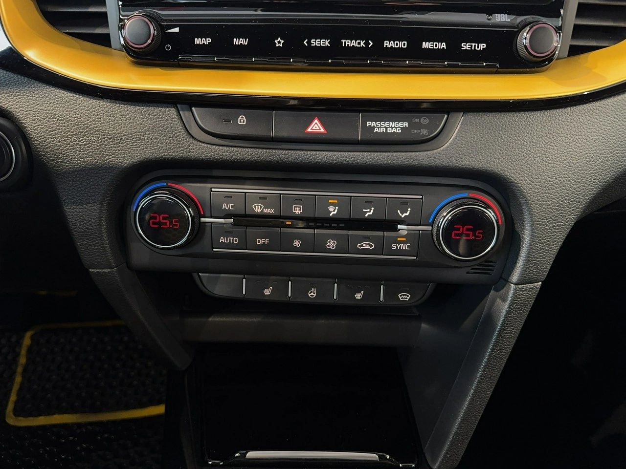 Kia XCeed - Zdjęcie 24