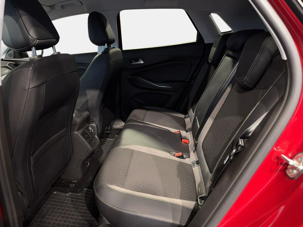 Opel Grandland X - Zdjęcie 12
