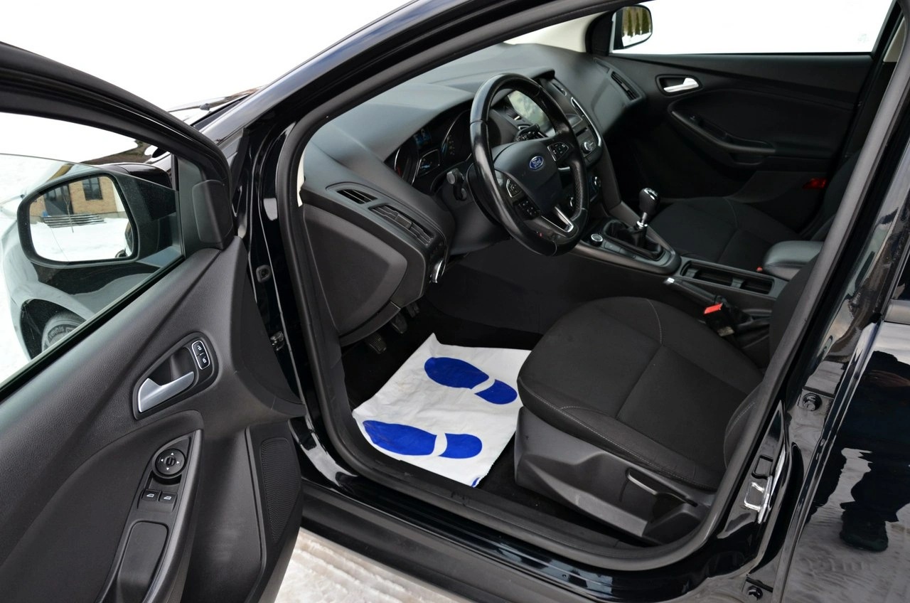 Ford Focus - Zdjęcie 6