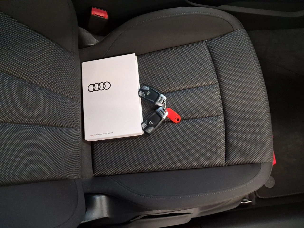 Audi A5 - Zdjęcie 22