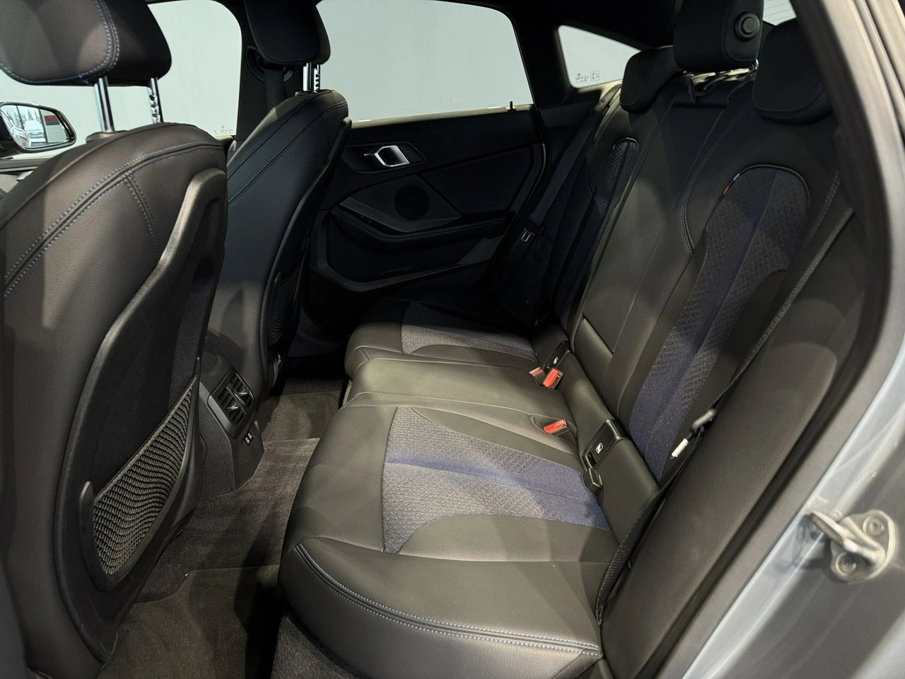 BMW 218 - Zdjęcie 15