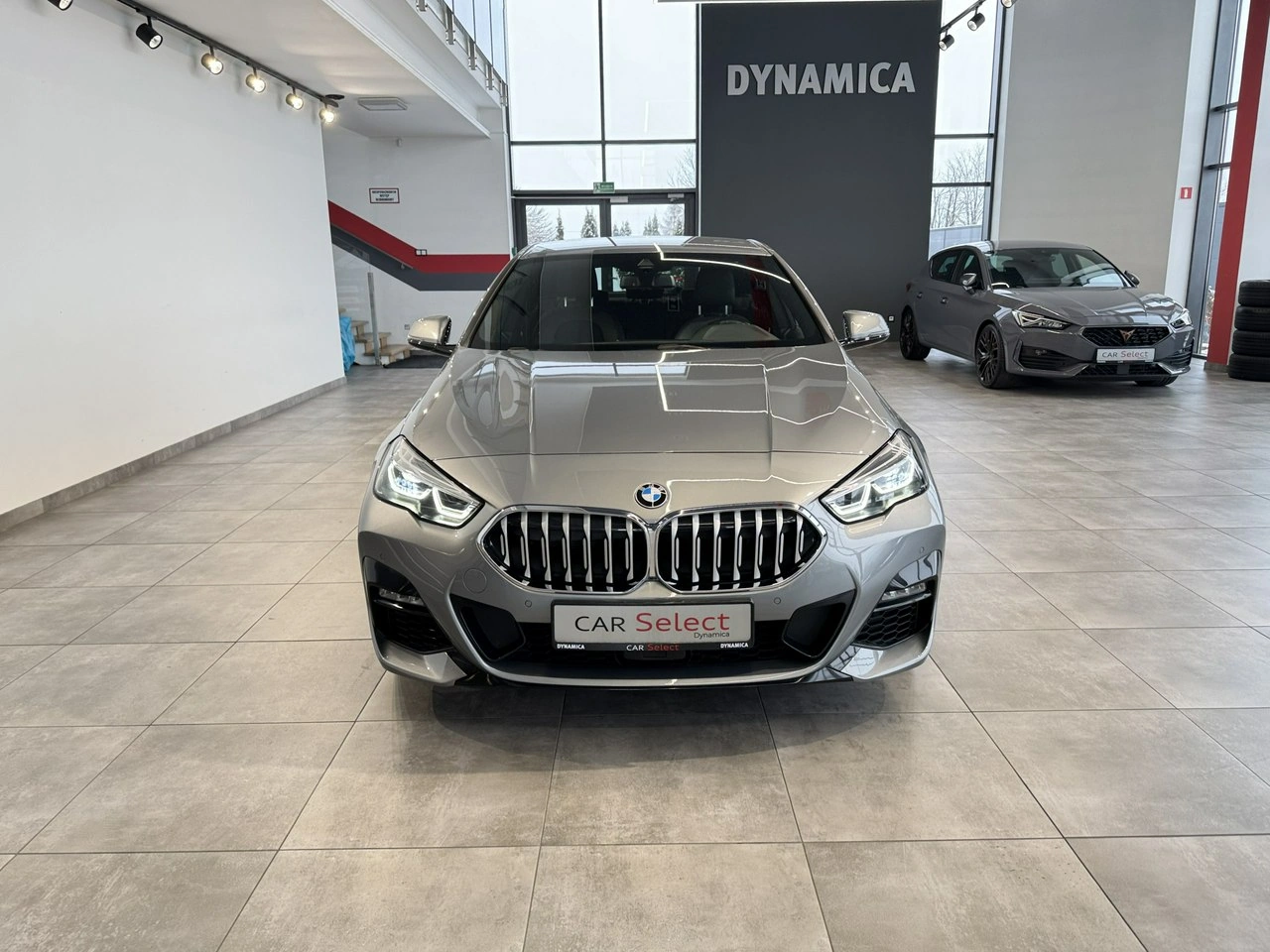 BMW 218 - Zdjęcie 2