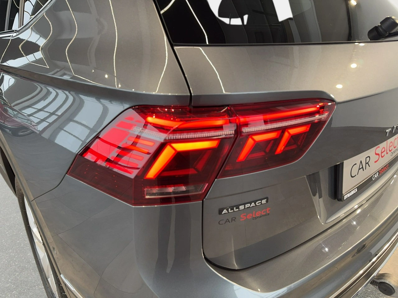 Volkswagen Tiguan Allspace - Zdjęcie 16