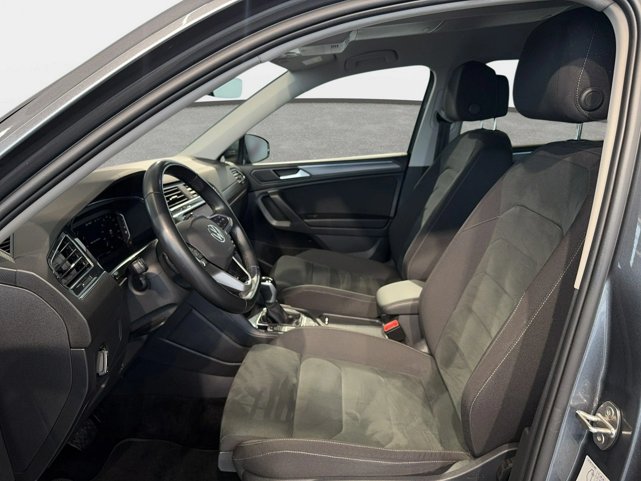 Volkswagen Tiguan Allspace - Zdjęcie 20