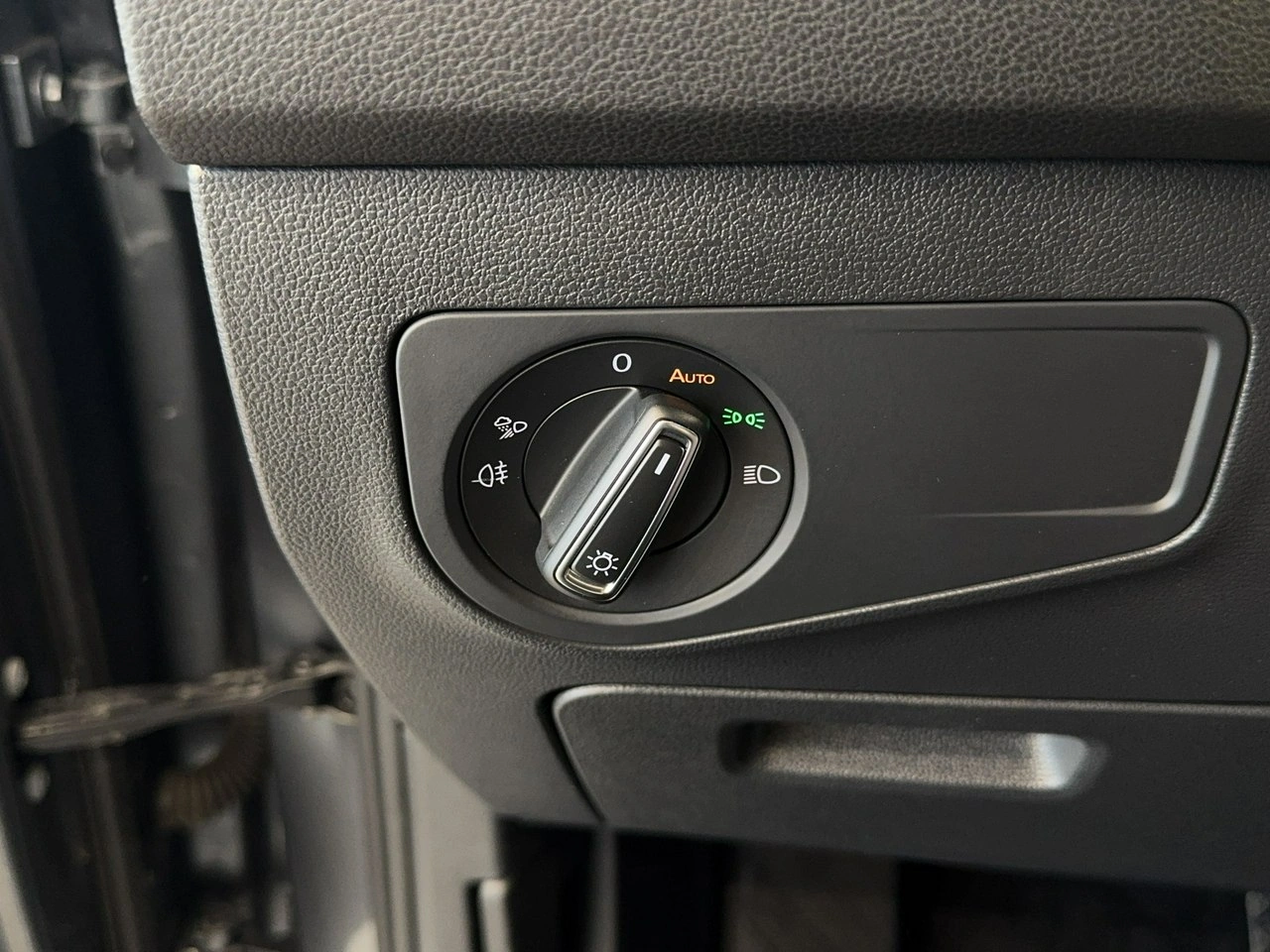 Volkswagen Tiguan Allspace - Zdjęcie 22