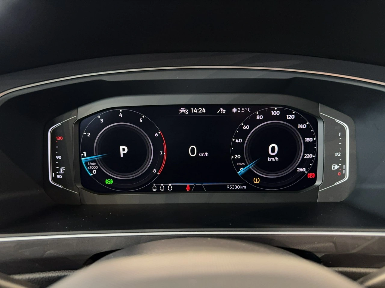 Volkswagen Tiguan Allspace - Zdjęcie 27