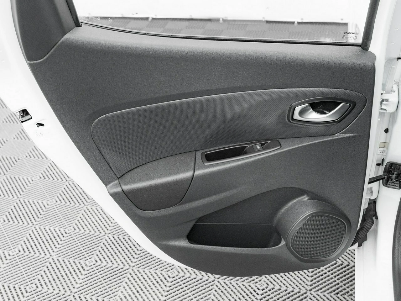 Renault Clio - Zdjęcie 16