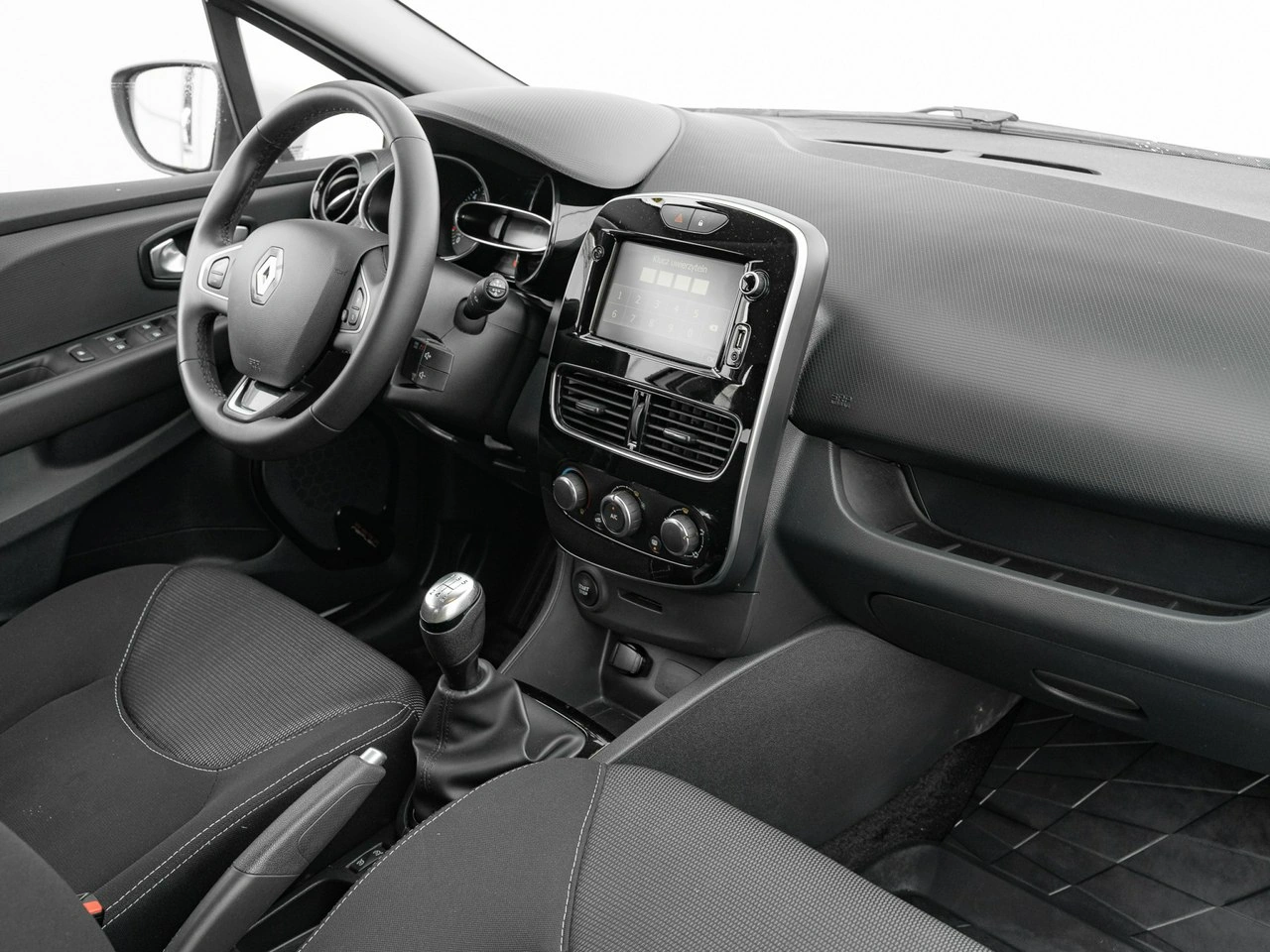 Renault Clio - Zdjęcie 22