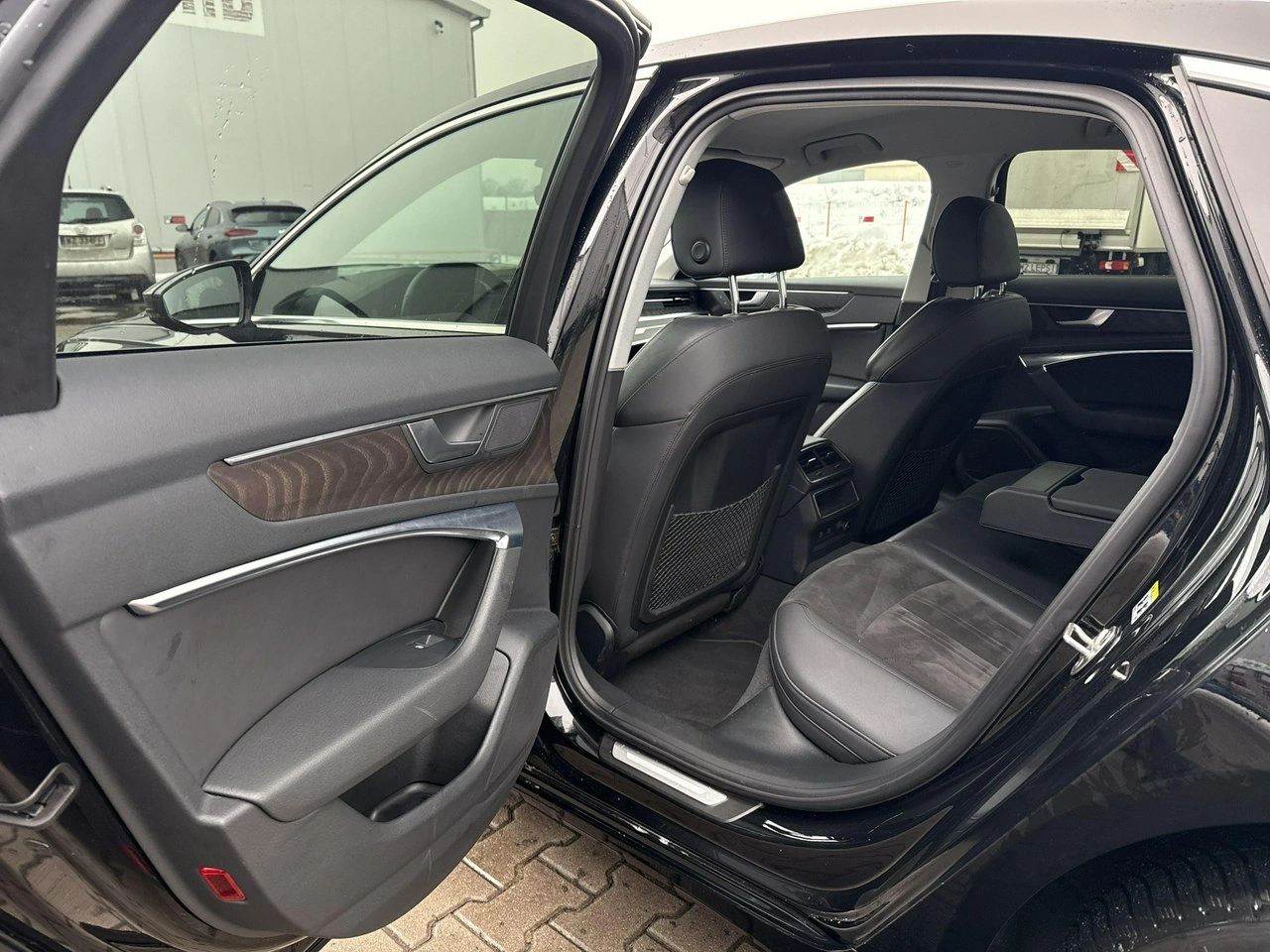 Audi A6 - Zdjęcie 13