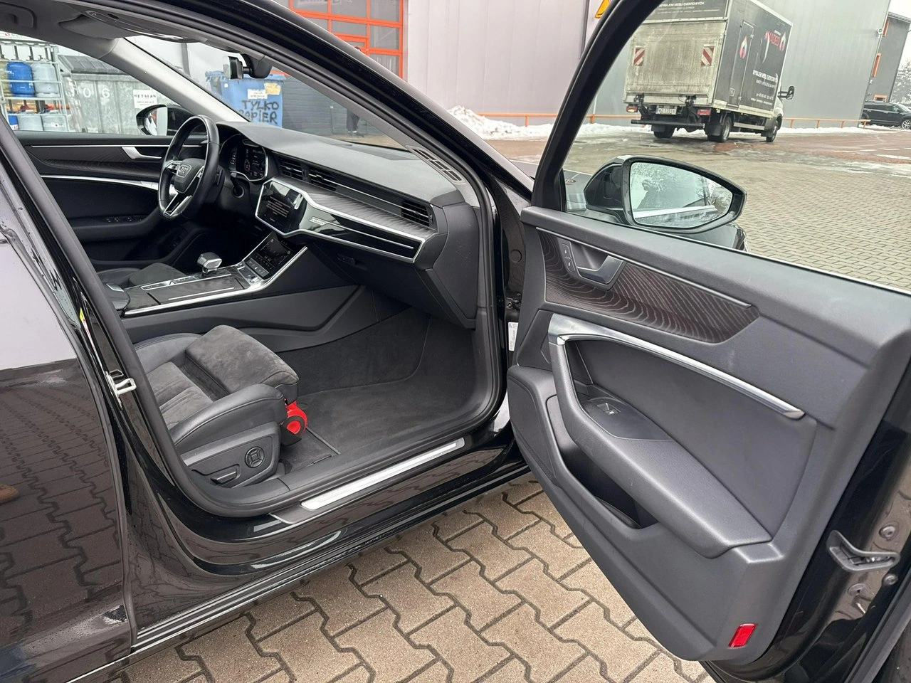 Audi A6 - Zdjęcie 18