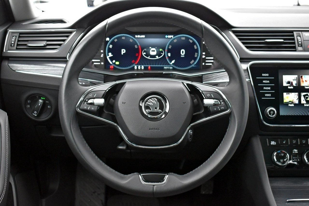 Skoda Superb - Zdjęcie 17