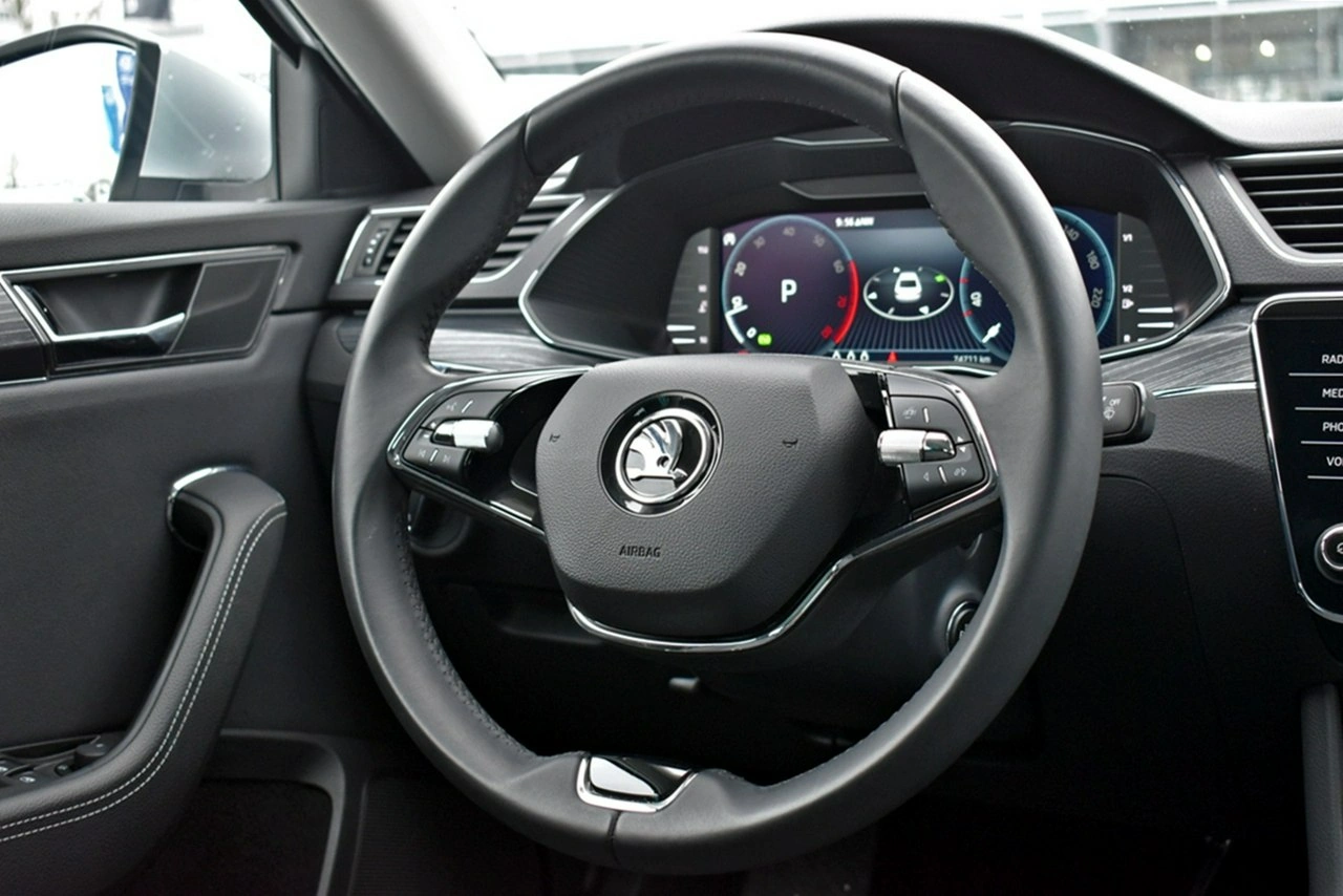 Skoda Superb - Zdjęcie 20