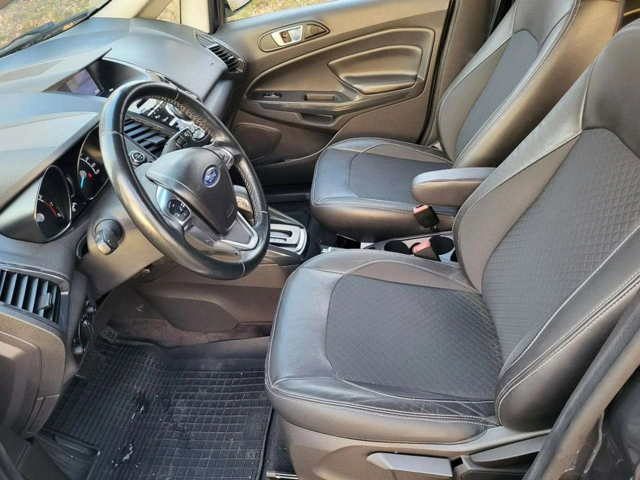 Ford EcoSport - Zdjęcie 9