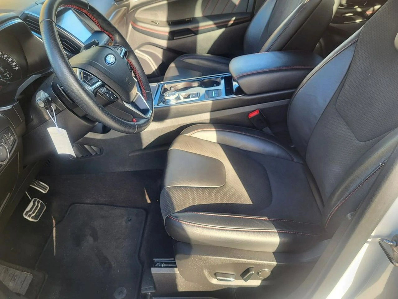 Ford Edge - Zdjęcie 15