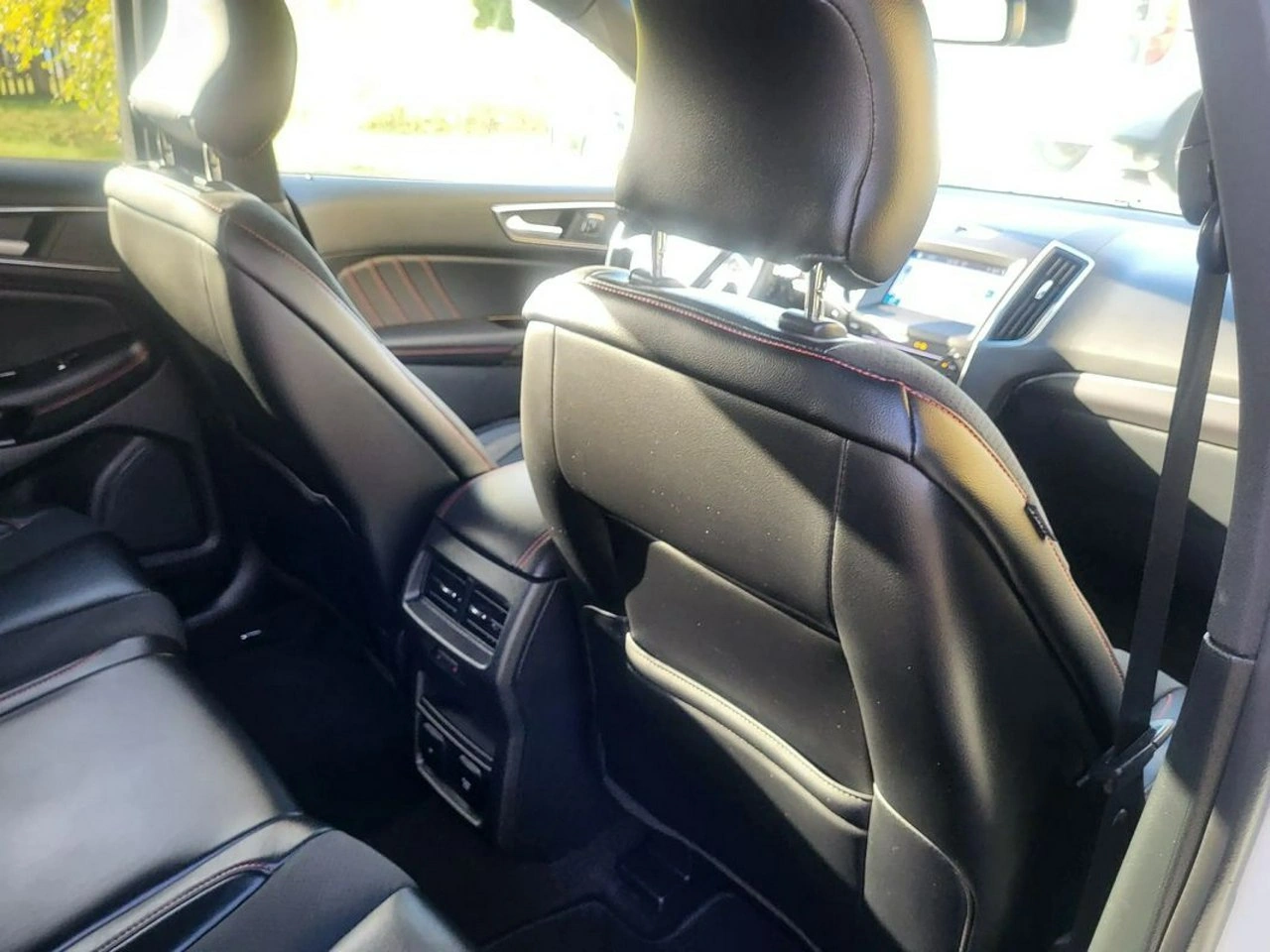 Ford Edge - Zdjęcie 24