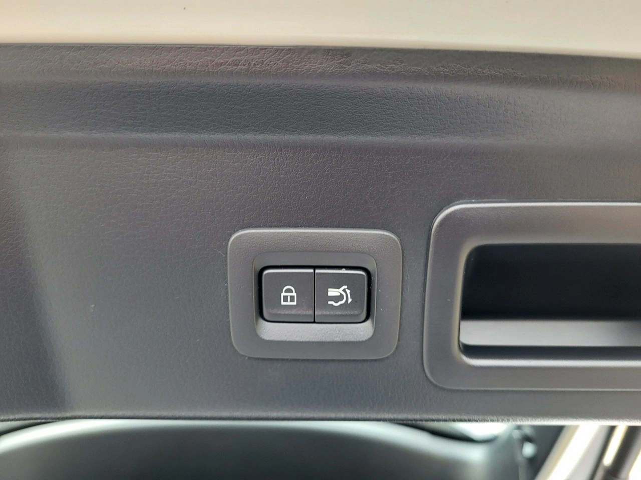 Mazda CX-30 - Zdjęcie 15