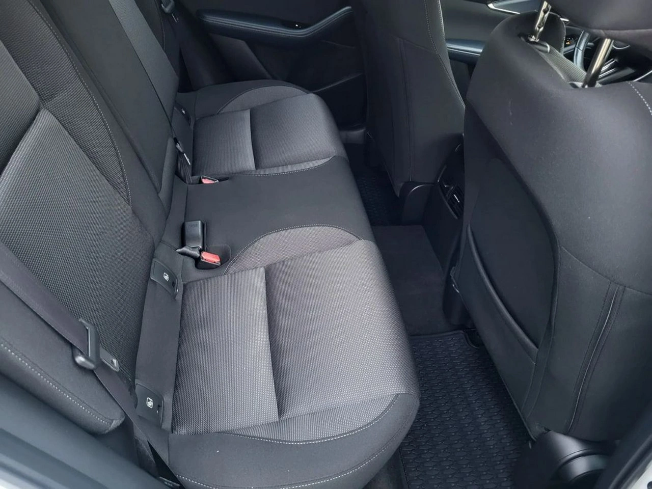 Mazda CX-30 - Zdjęcie 14