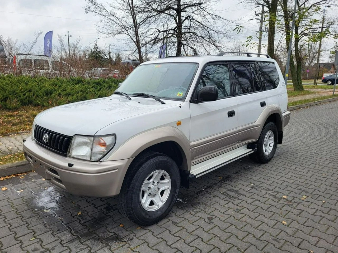 Toyota Land Cruiser - Zdjęcie 1