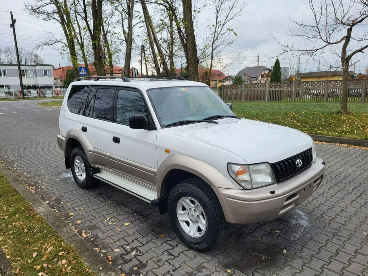 Toyota Land Cruiser - Zdjęcie 7
