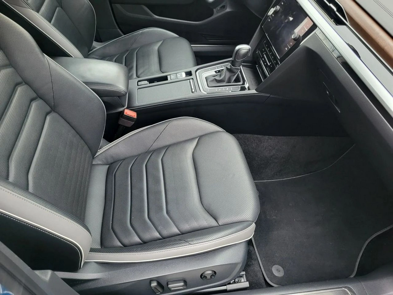 Volkswagen Arteon - Zdjęcie 14