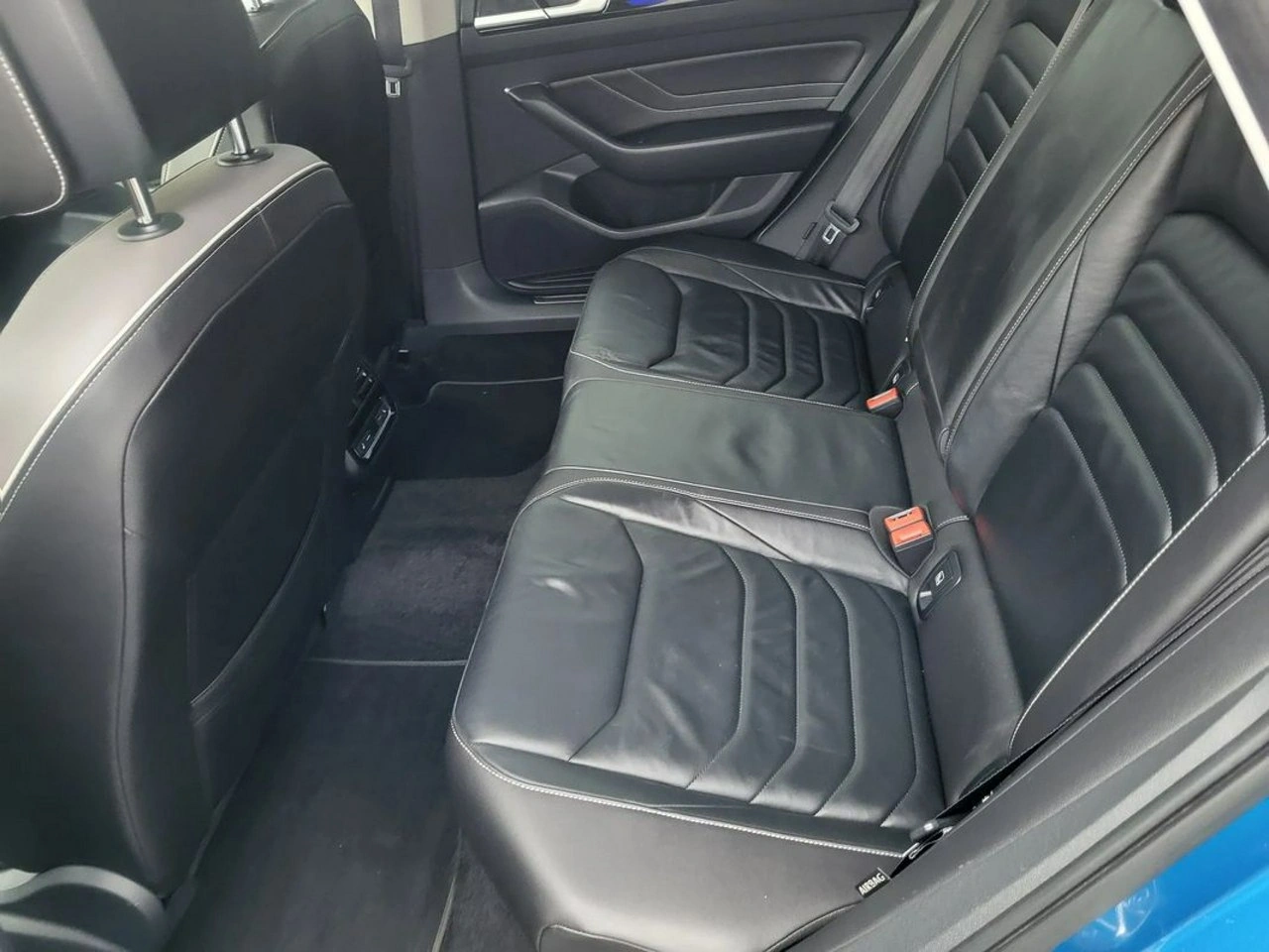 Volkswagen Arteon - Zdjęcie 9