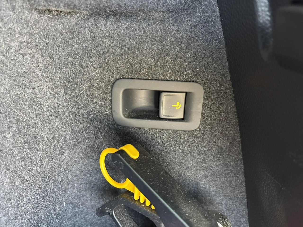 Skoda Karoq - Zdjęcie 14