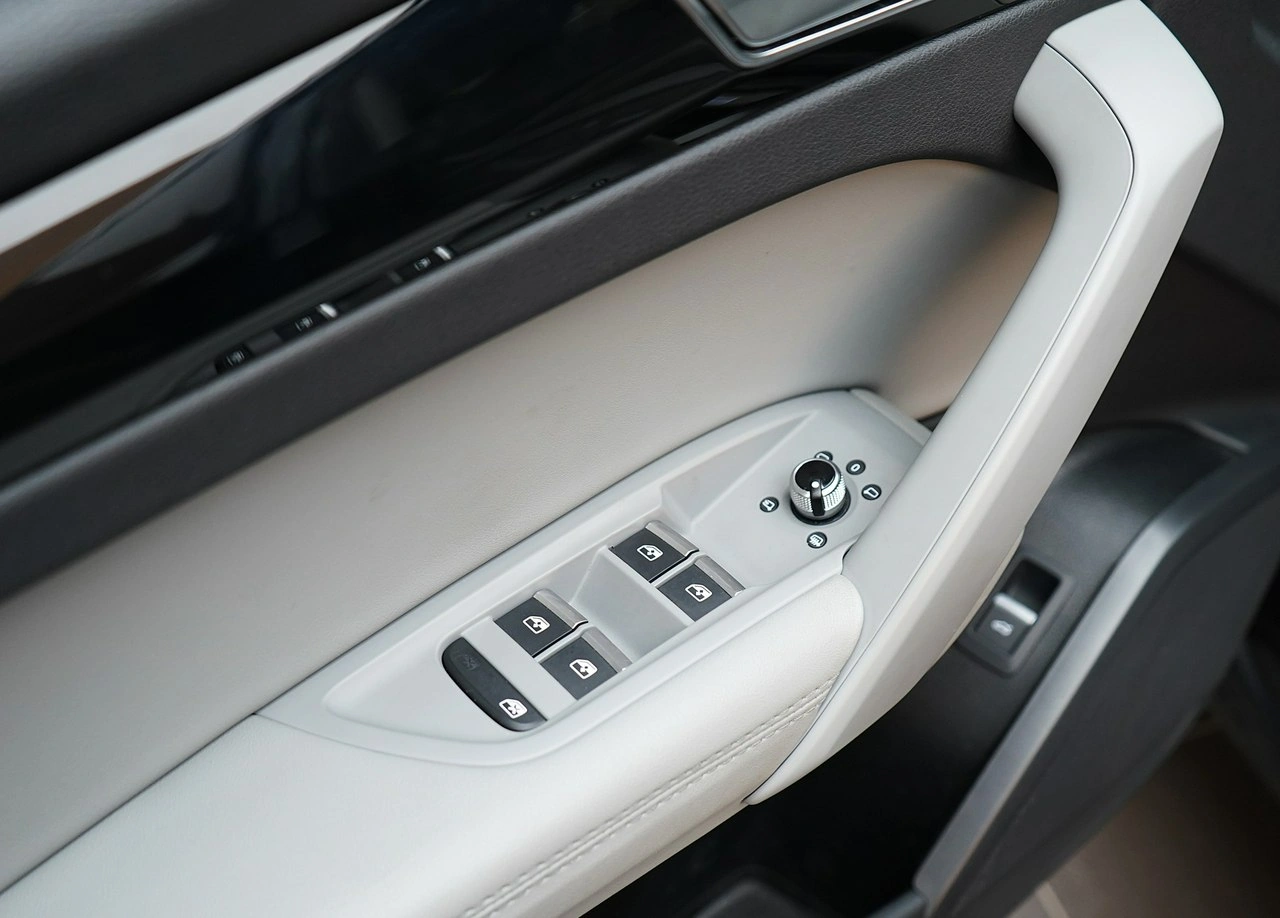 Audi Q5 - Zdjęcie 11