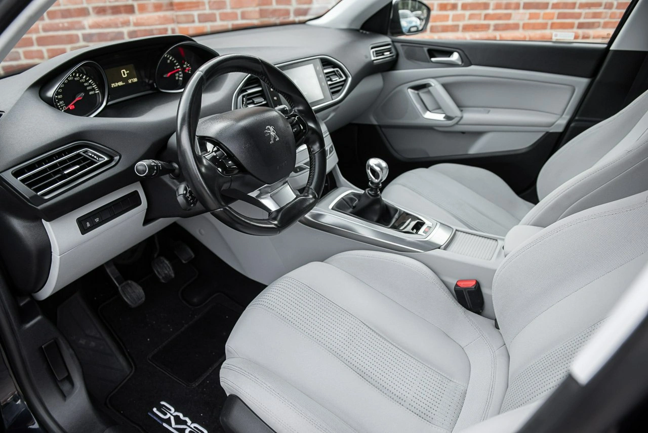 Peugeot 308 - Zdjęcie 5