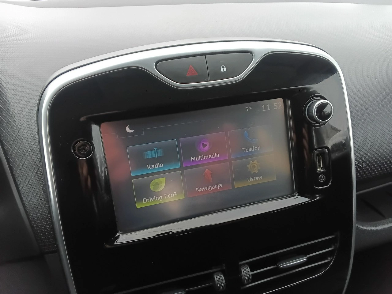 Renault Clio - Zdjęcie 17