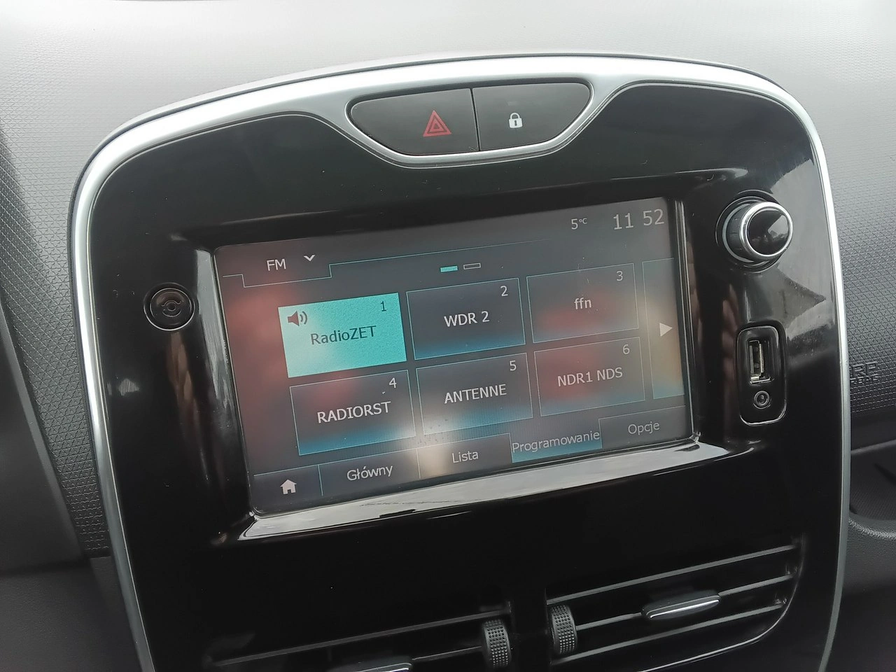 Renault Clio - Zdjęcie 18