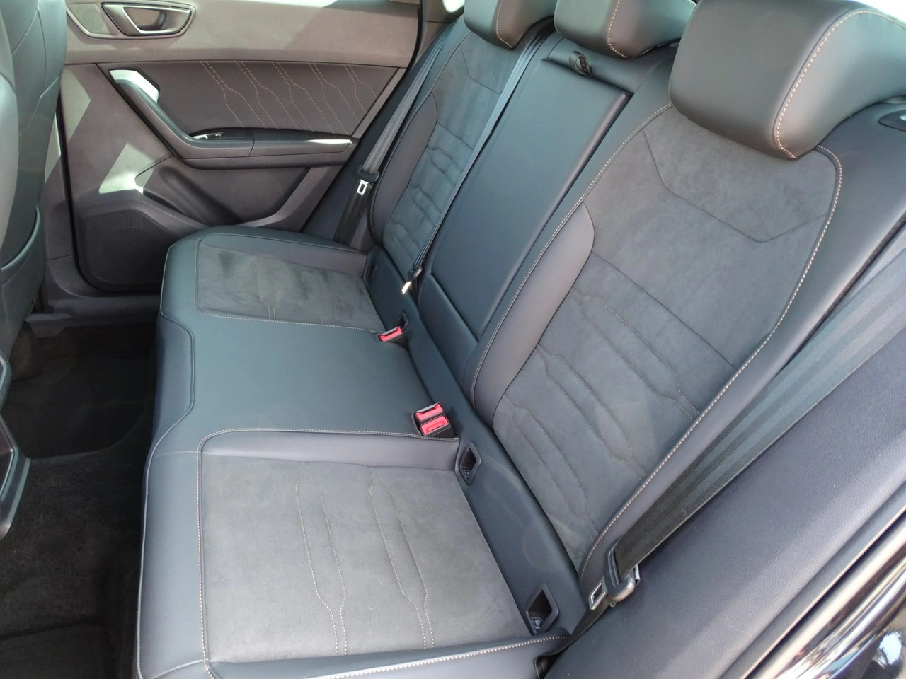 Cupra Ateca - Zdjęcie 22