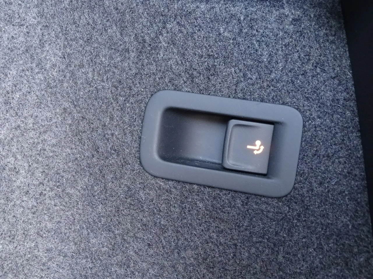 Cupra Ateca - Zdjęcie 29