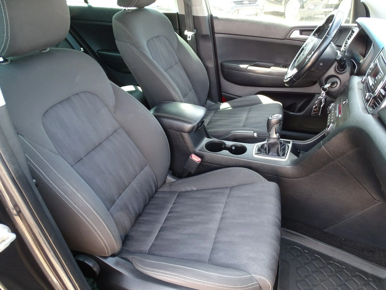 Kia Sportage - Zdjęcie 10