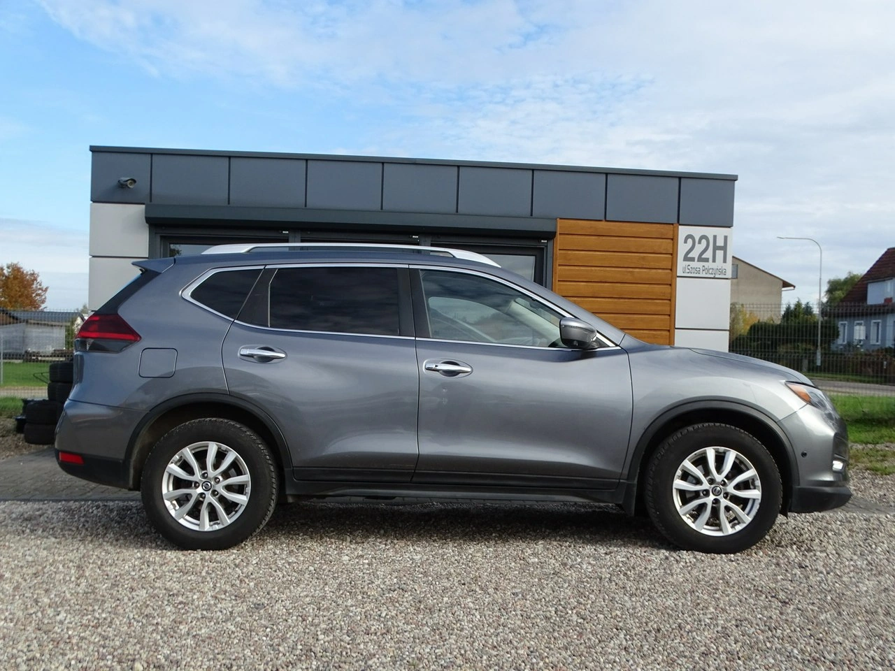 Nissan Rogue - Zdjęcie 4