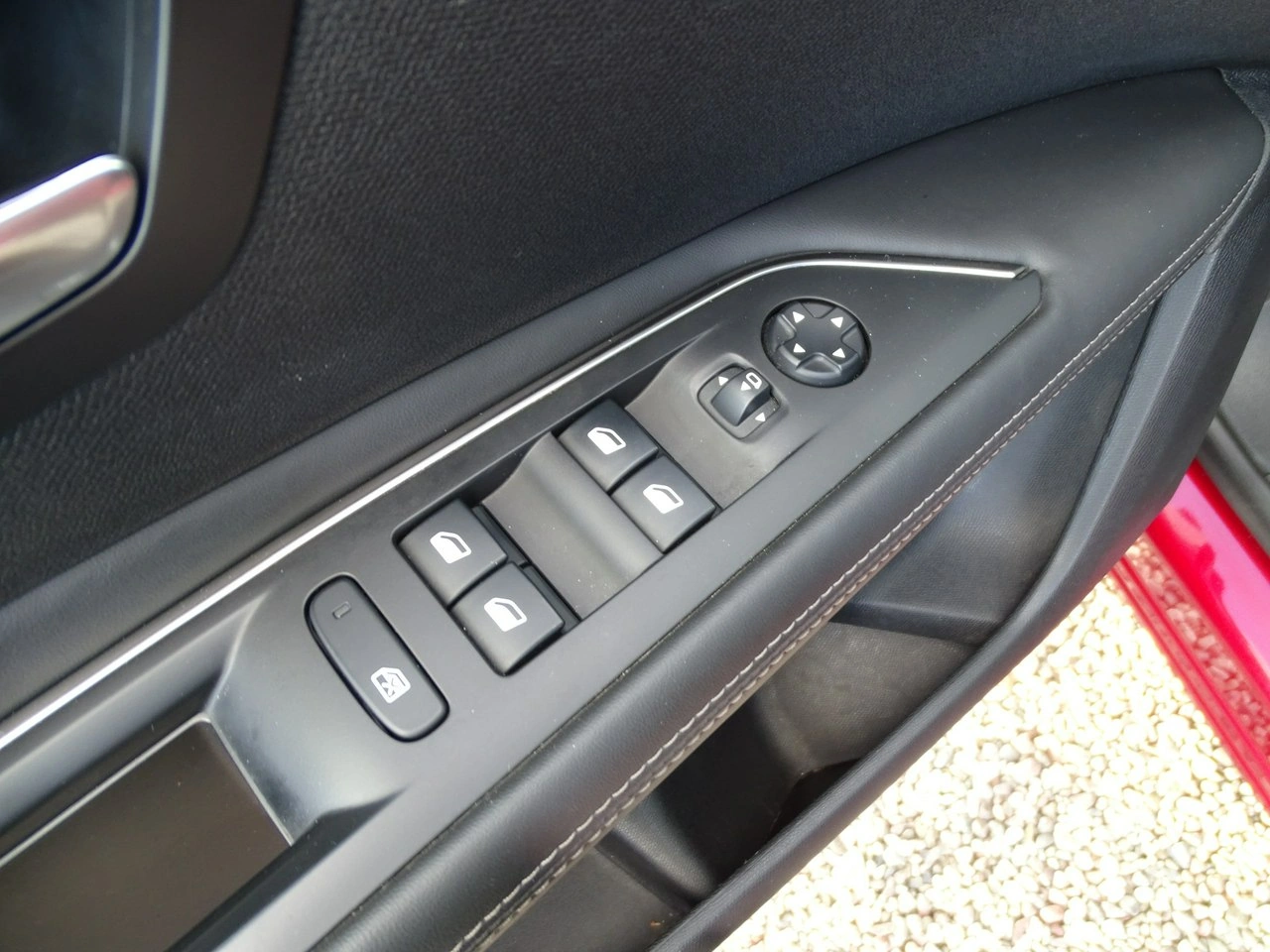 Peugeot 3008 - Zdjęcie 13