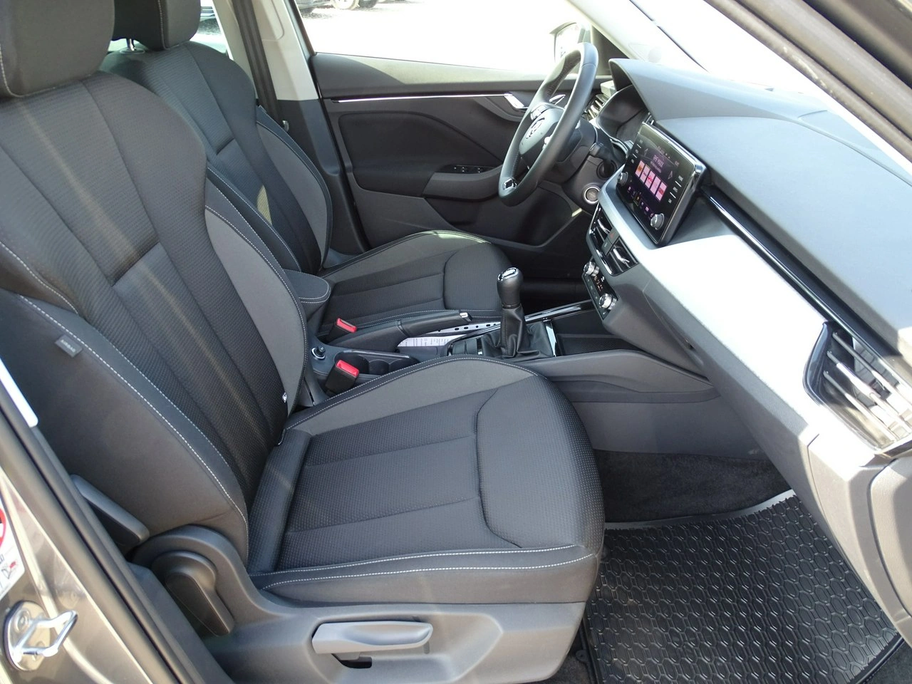 Skoda Kamiq - Zdjęcie 11