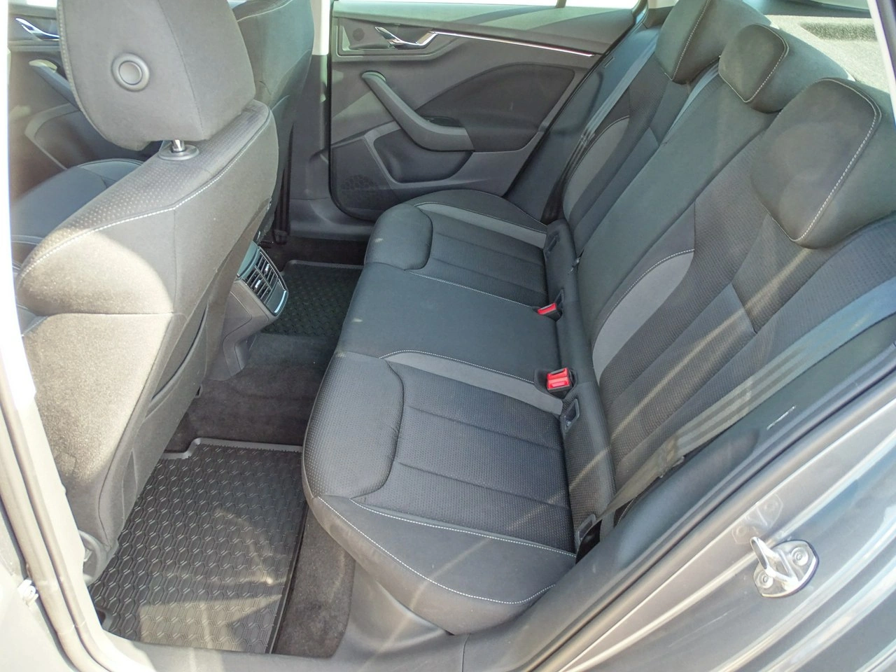 Skoda Kamiq - Zdjęcie 12