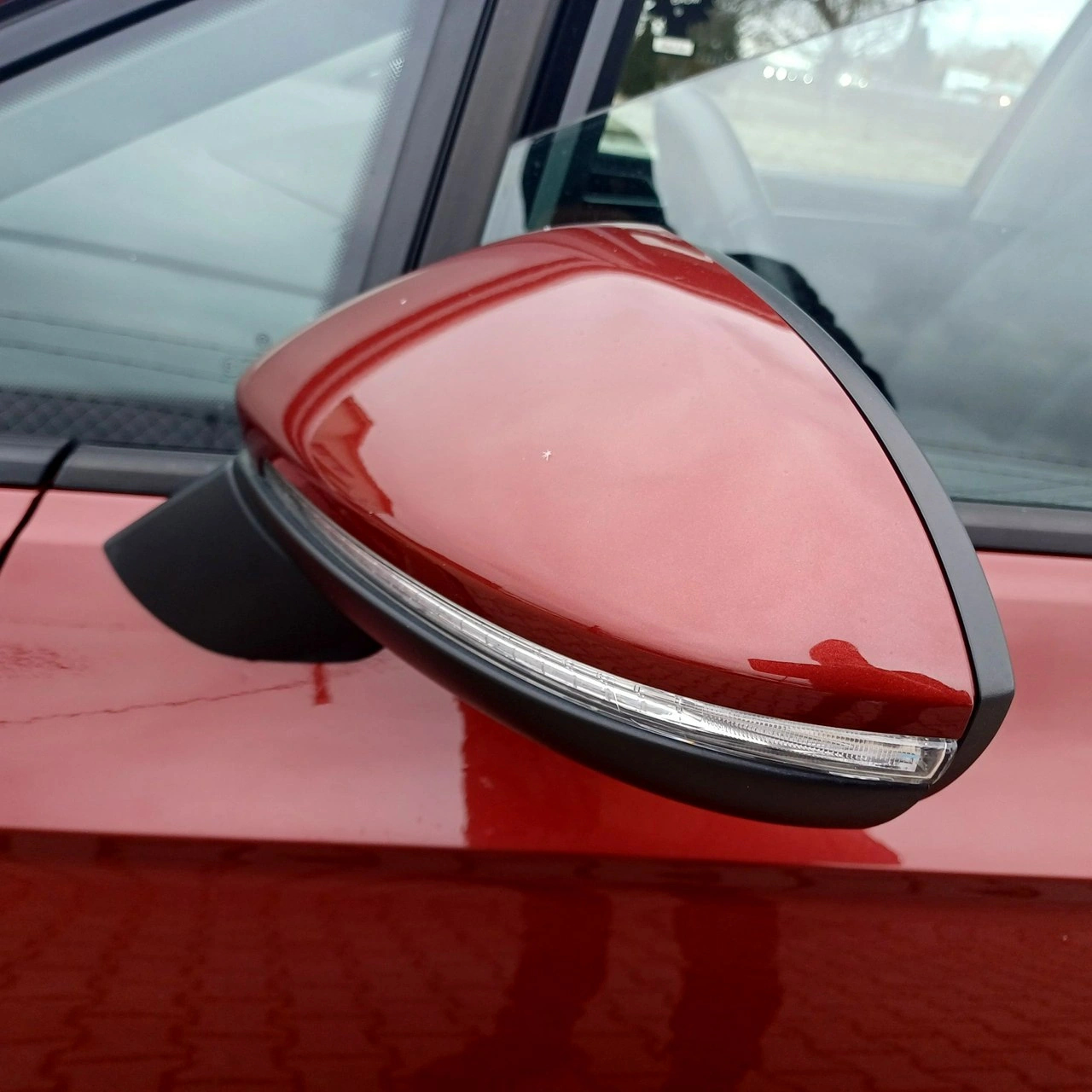 Volkswagen Golf Sportsvan - Zdjęcie 28