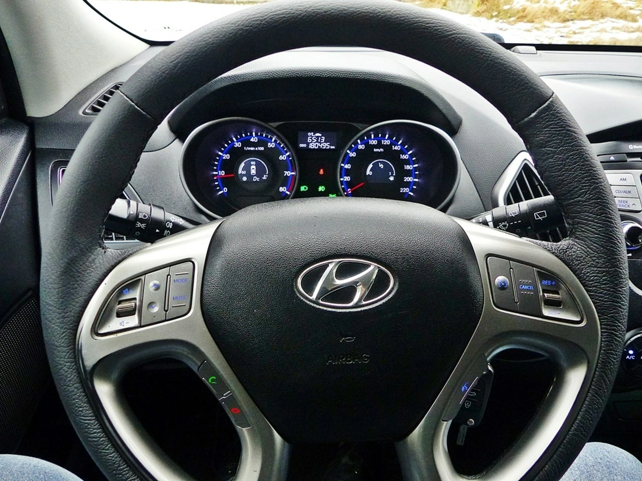 Hyundai ix35 - Zdjęcie 26