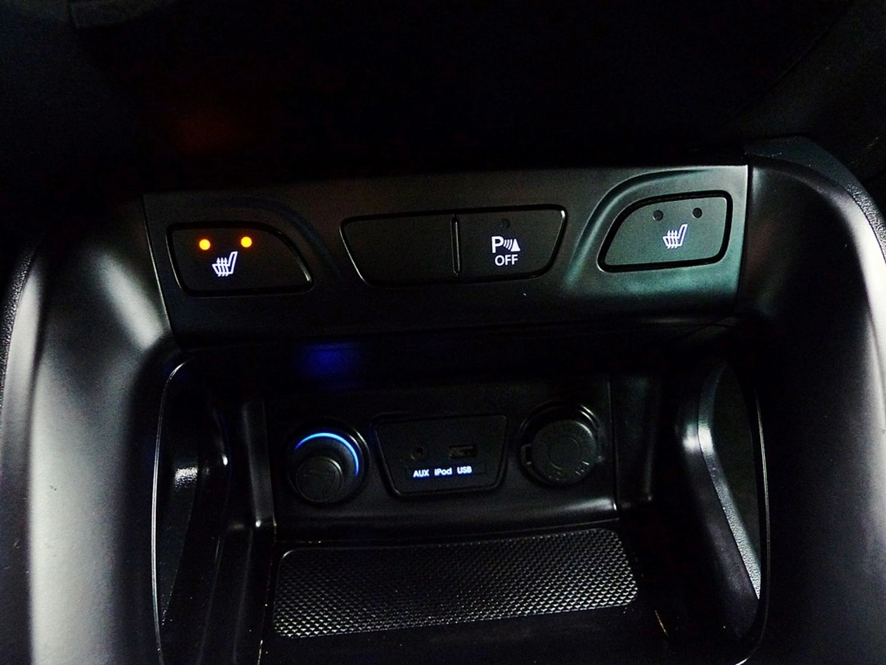 Hyundai ix35 - Zdjęcie 33