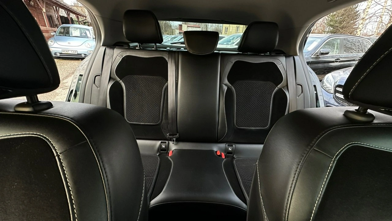 Renault Megane - Zdjęcie 15