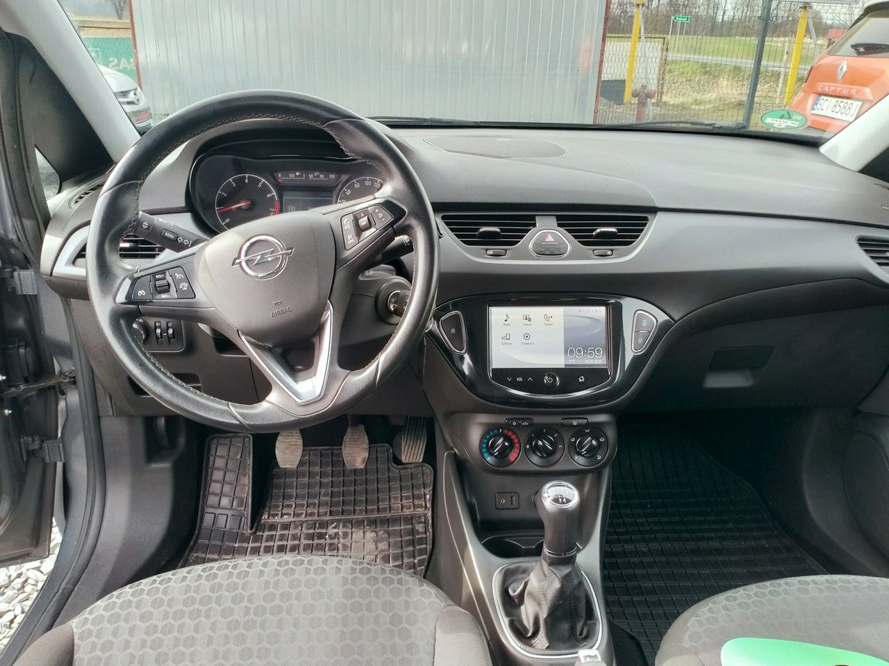 Opel Corsa - Zdjęcie 10
