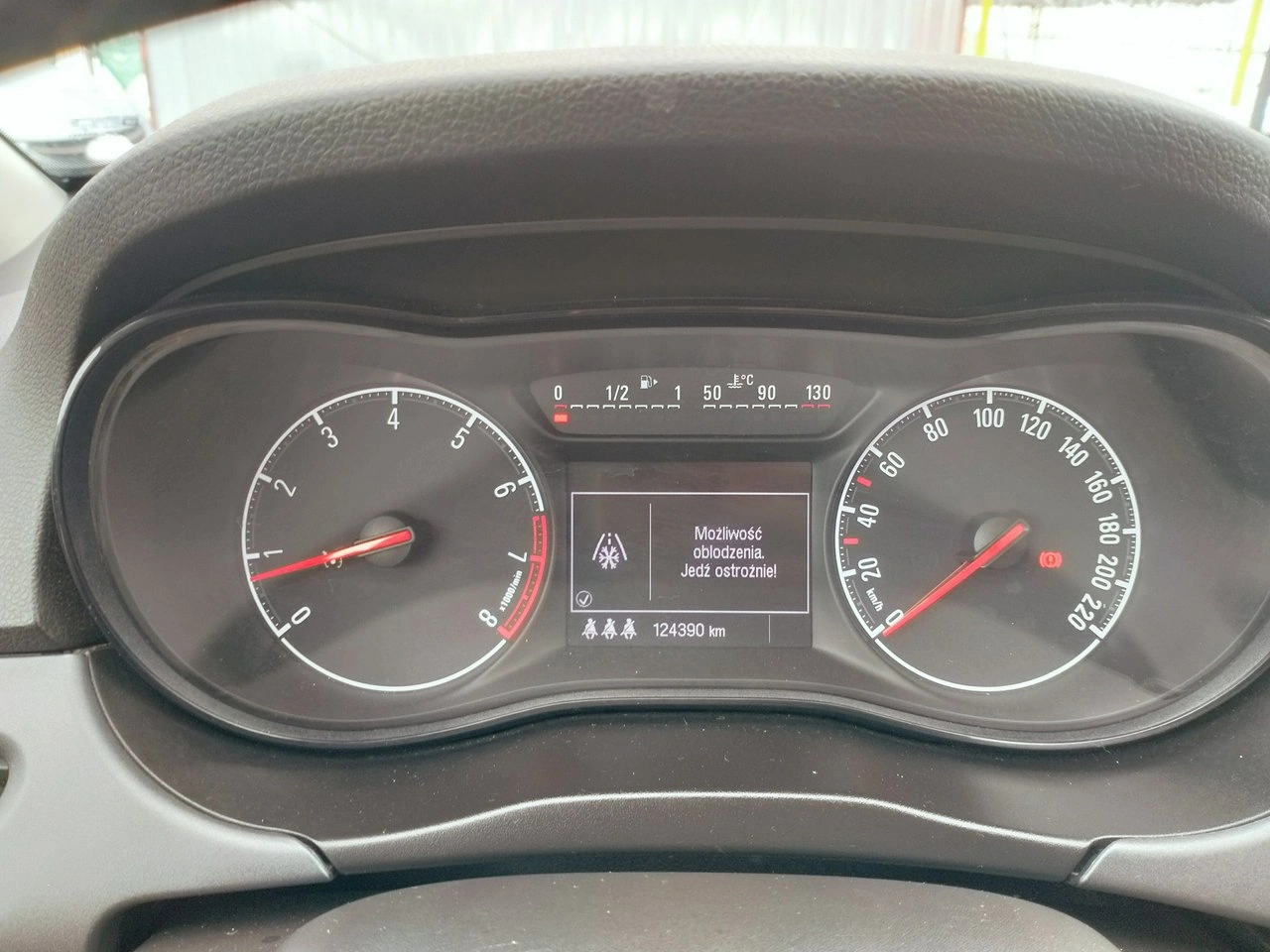 Opel Corsa - Zdjęcie 12