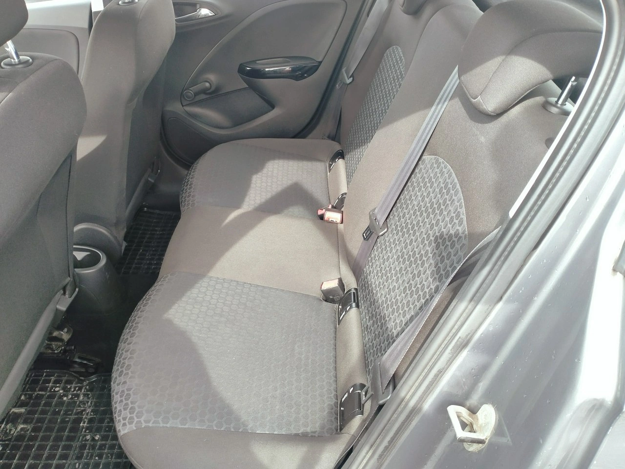 Opel Corsa - Zdjęcie 13