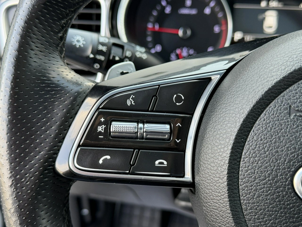 Kia Pro Cee'd - Zdjęcie 23