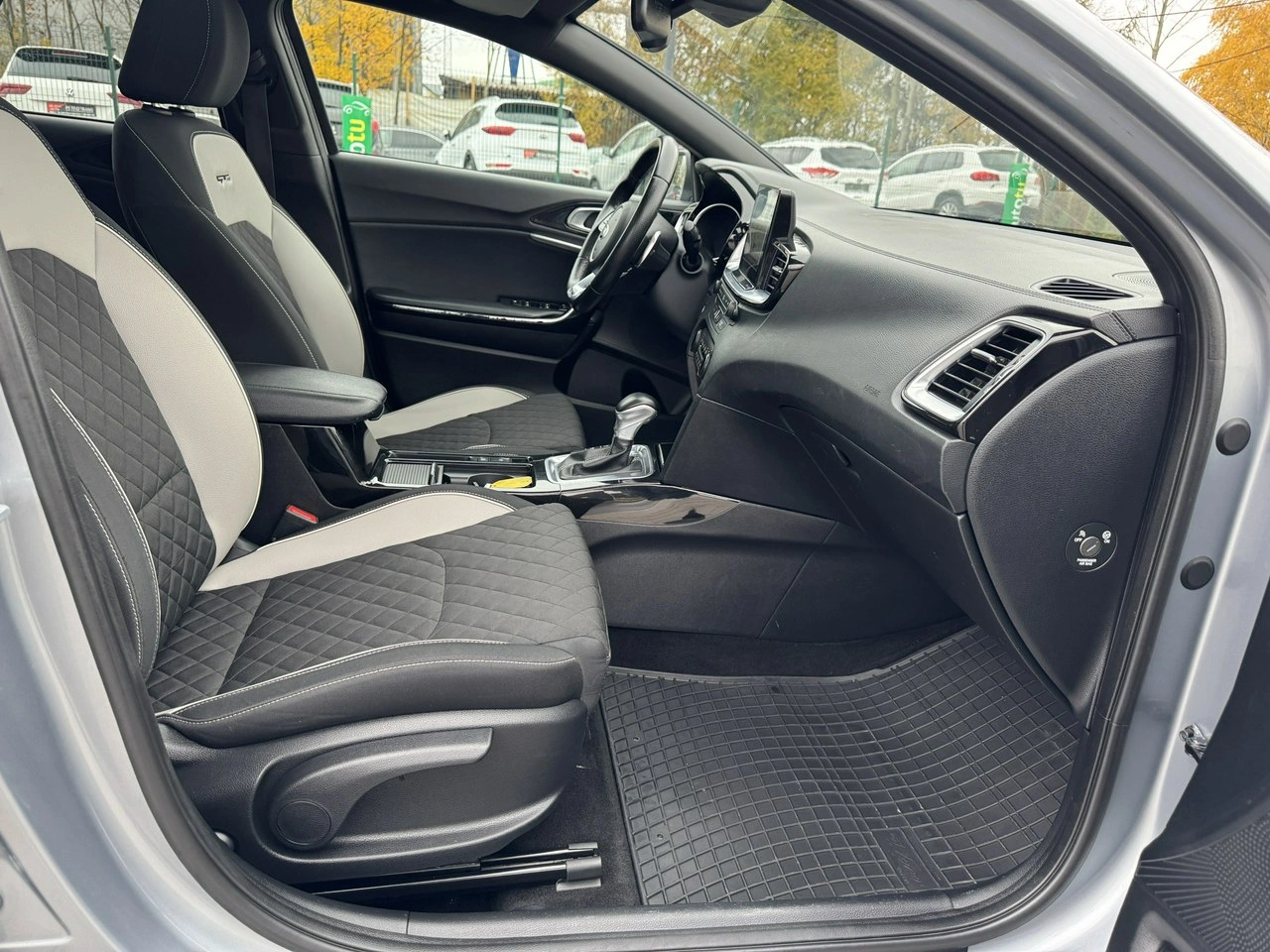 Kia Pro Cee'd - Zdjęcie 34