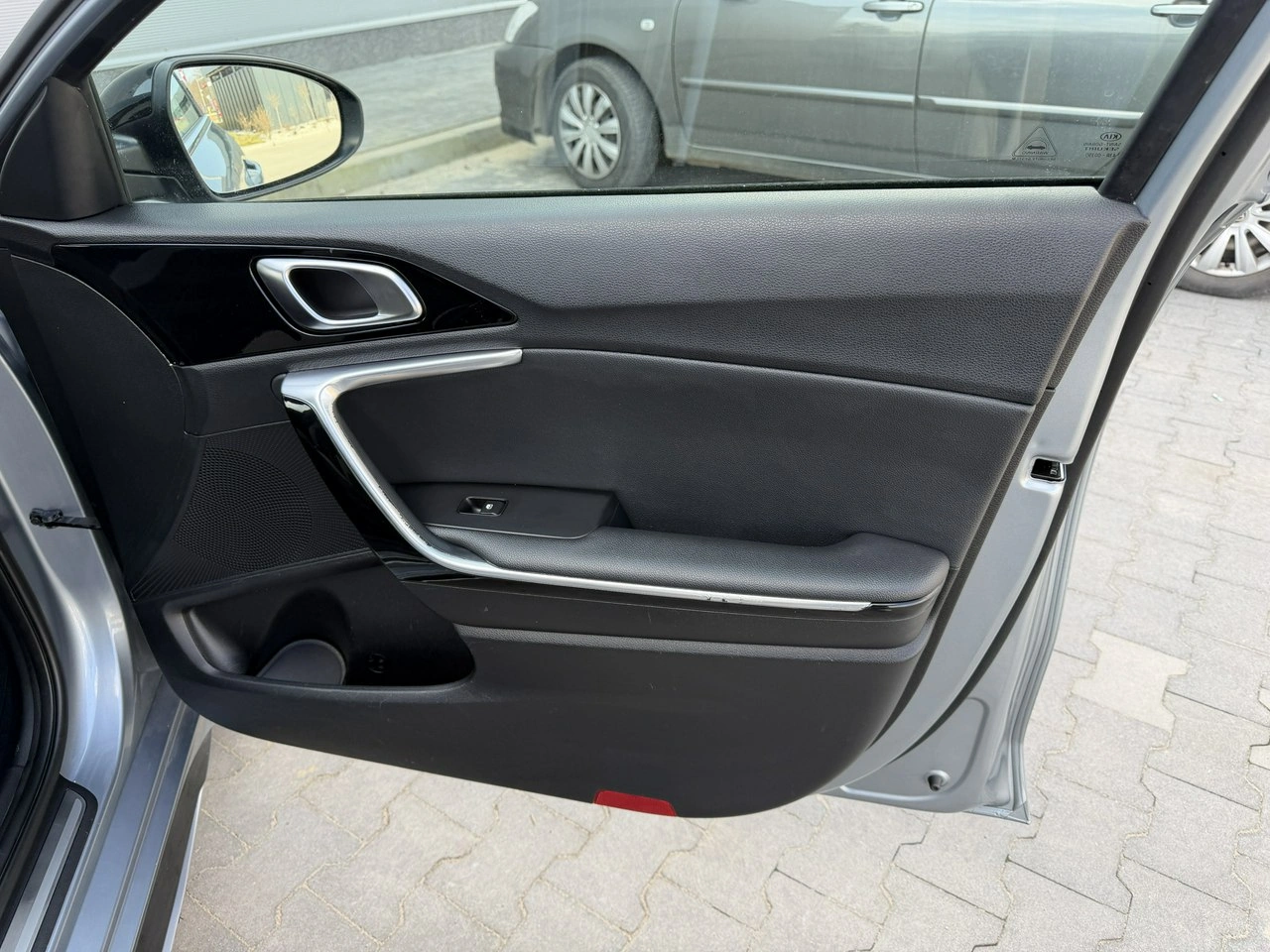 Kia Pro Cee'd - Zdjęcie 33