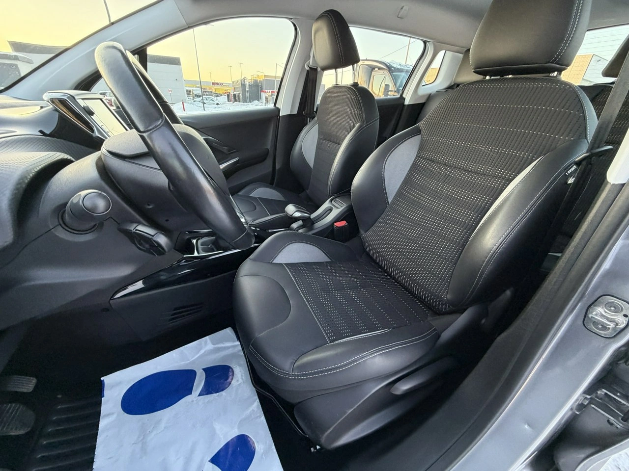 Peugeot 2008 - Zdjęcie 18