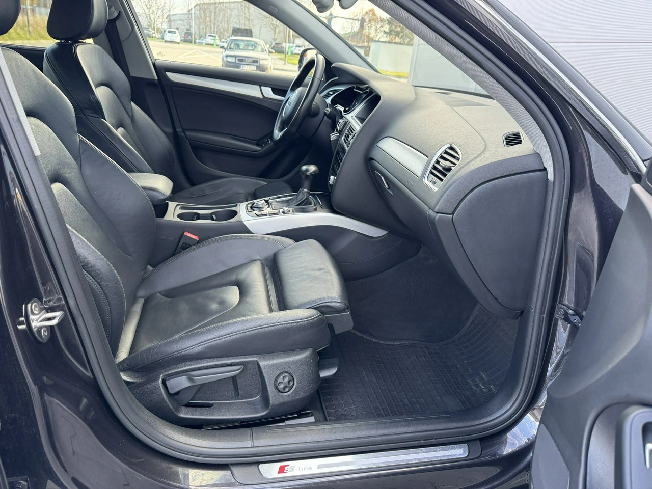 Audi A4 - Zdjęcie 34